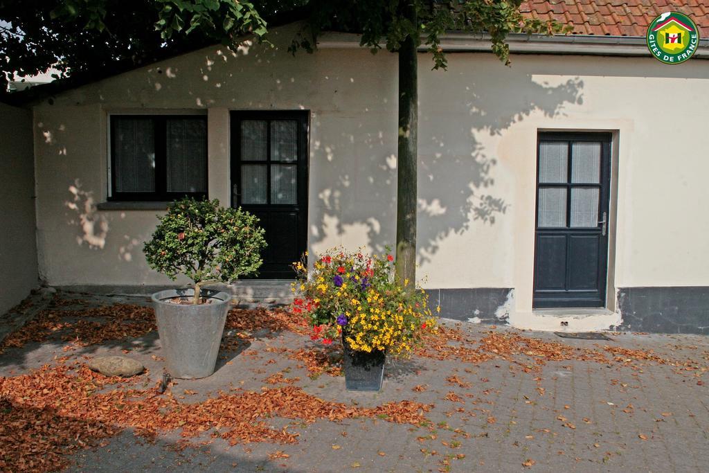 Le Clos Du Miroir Courset 客房 照片